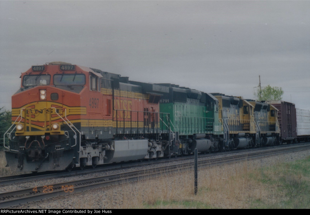 BNSF 4897 East